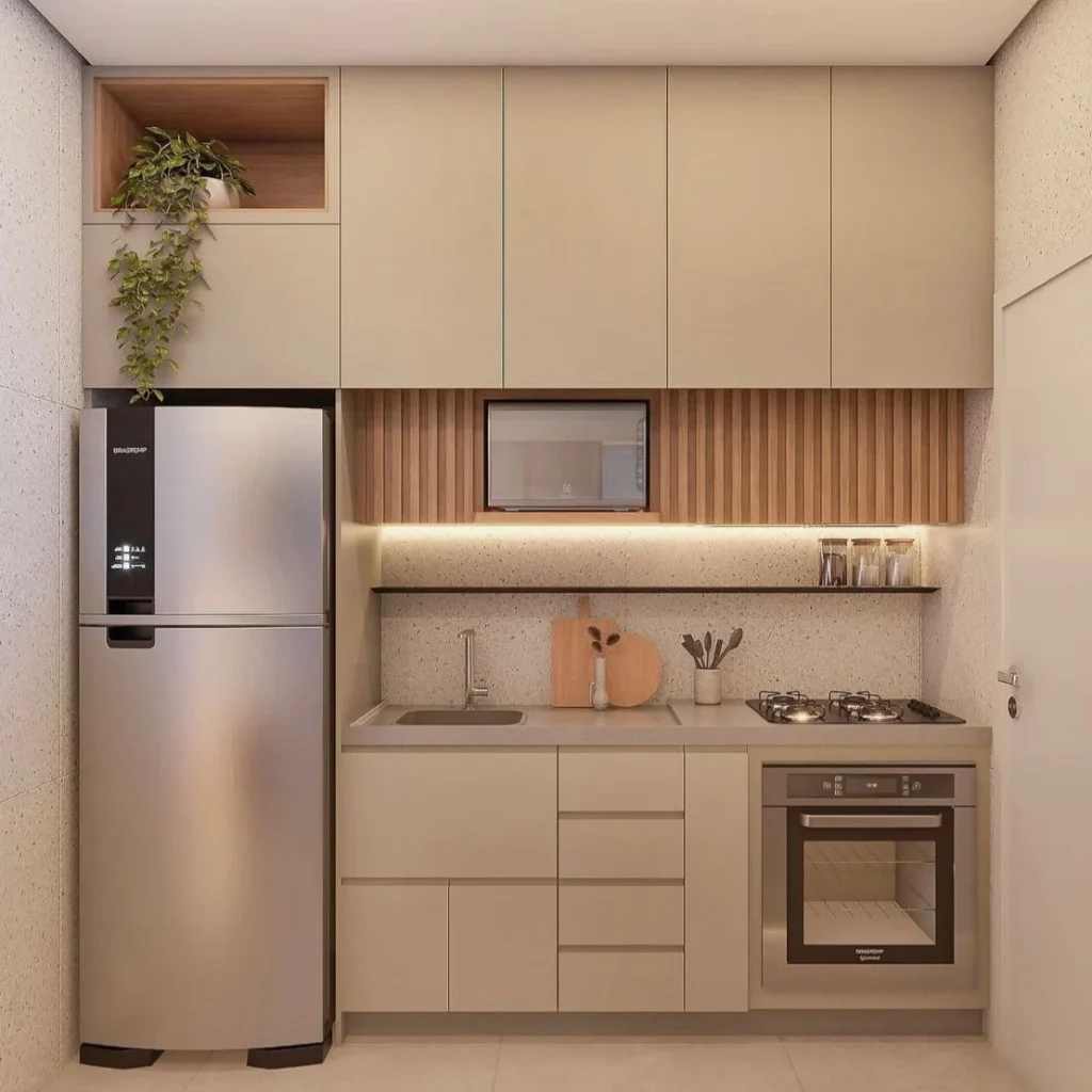 Dapur dengan Backsplash Bertekstur