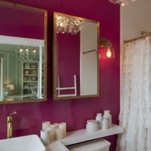 dinding kamar mandi warna pink magenta