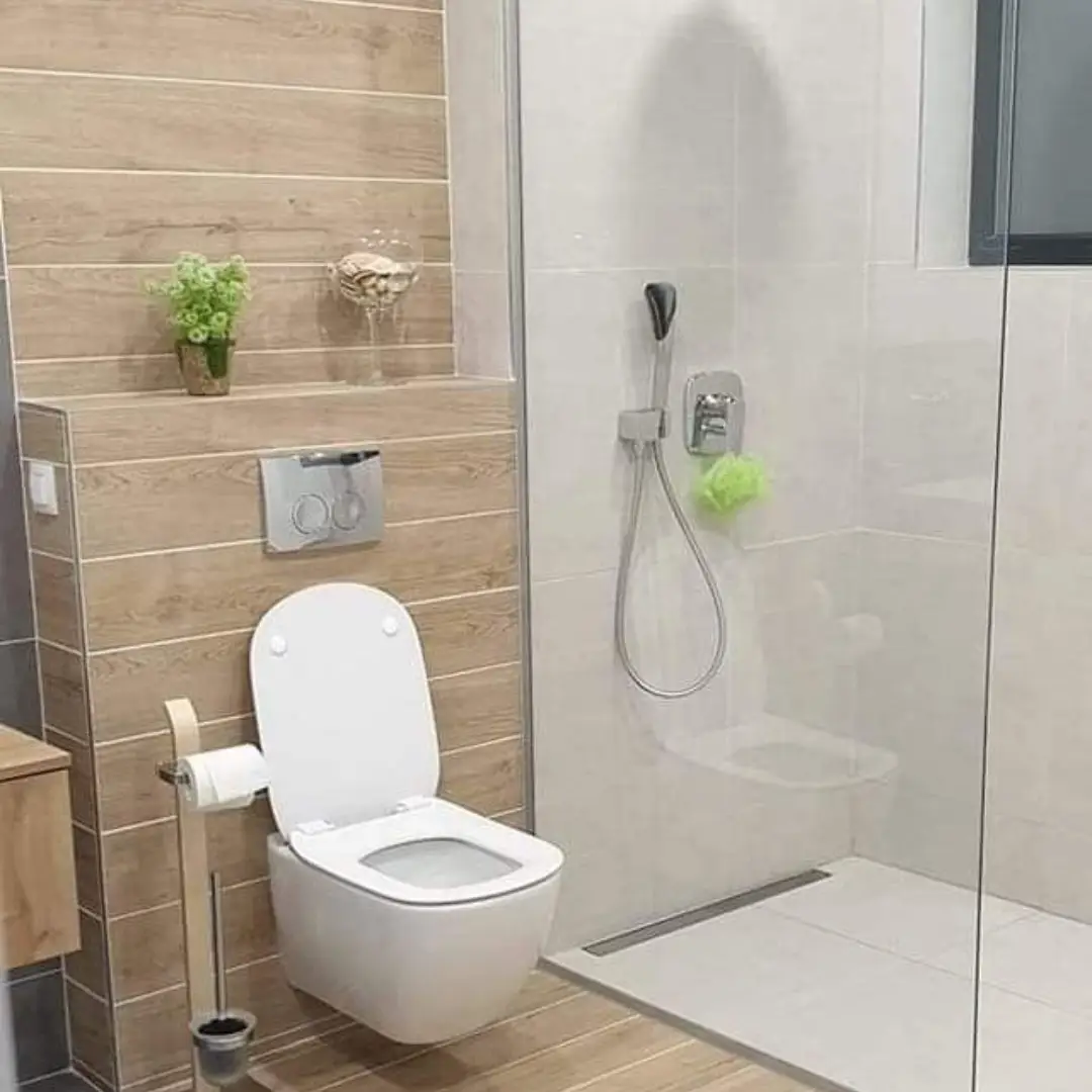 Keramik Dinding Motif Kayu dan Putih