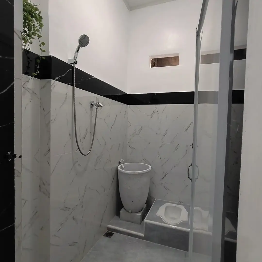 Keramik Dinding Motif Marmer Putih