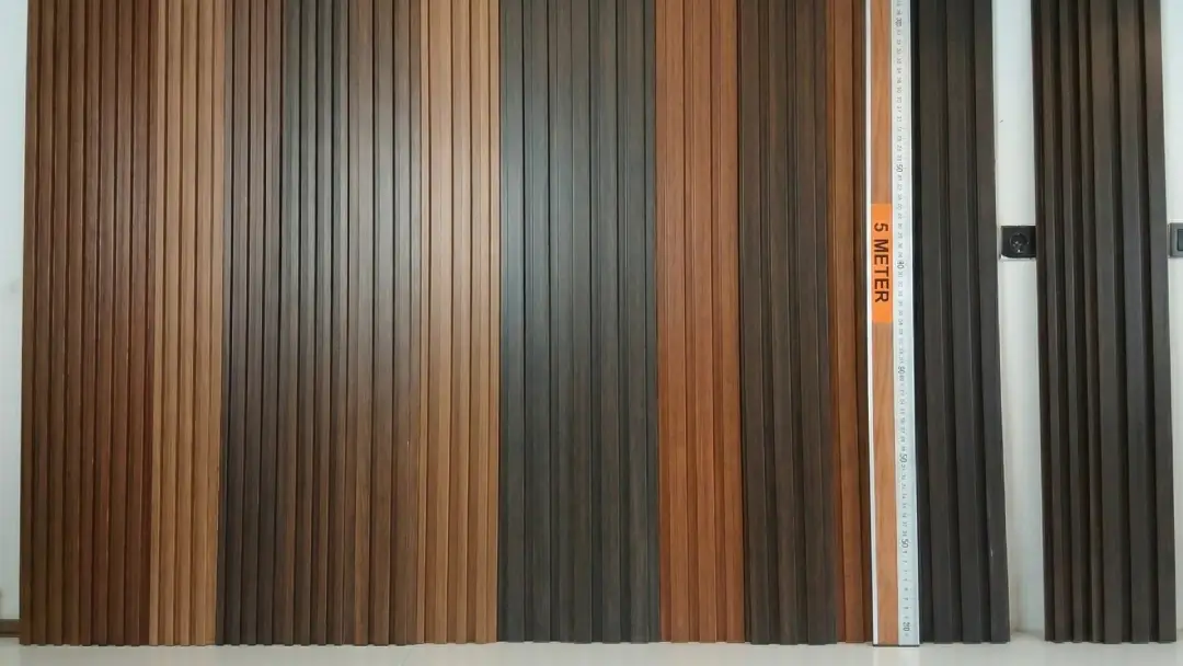 Read more about the article Apakah Ada Panel WPC 5 Meter? Ini Jawabannya!