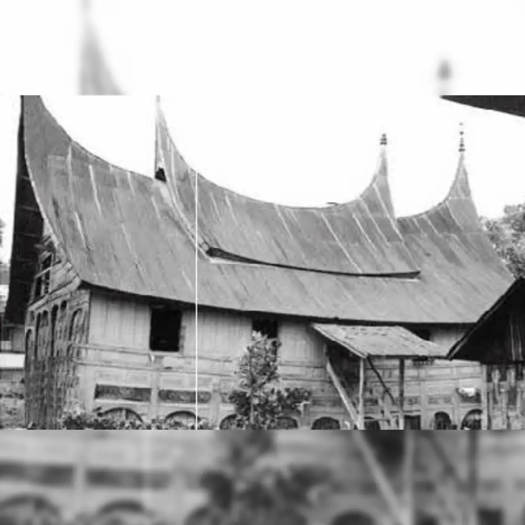 Gadang Gonjong Sibak Baju