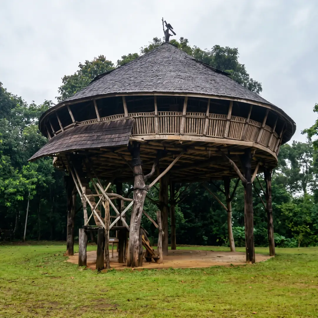 Rumah Adat Kalimantan Barat Baluk