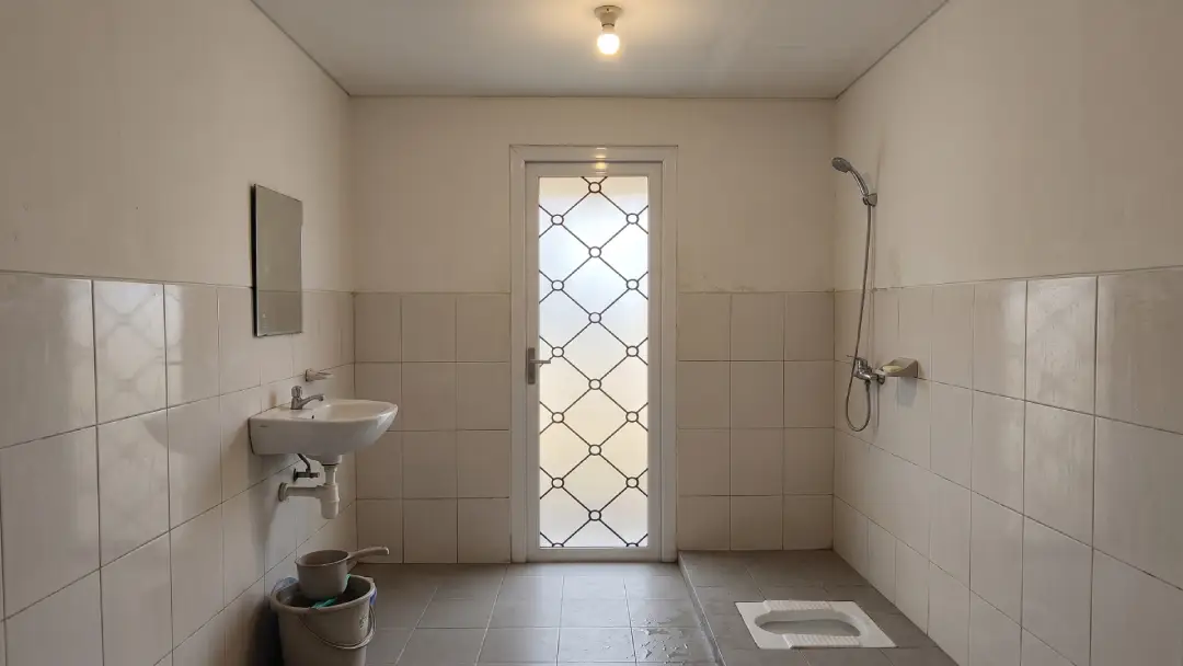 You are currently viewing Perhatikan! Ini Faktor yang Mempengaruhi Harga Pintu Kamar Mandi