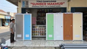 Read more about the article Cek Sekarang! Ini Harga Pintu Kamar Mandi Plastik Murah di Pasaran